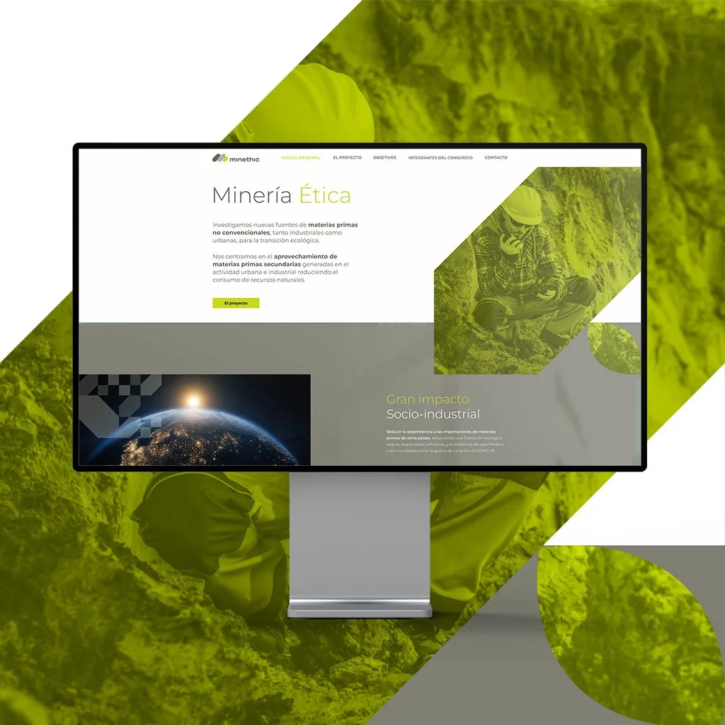 Web de Minethic en un monitor sobre fondo de minería en verde lima